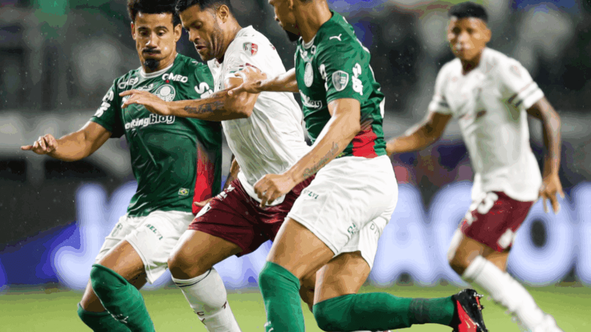 Marcão explica por que Hulk não bateu o pênalti e defende Nonato após falha
