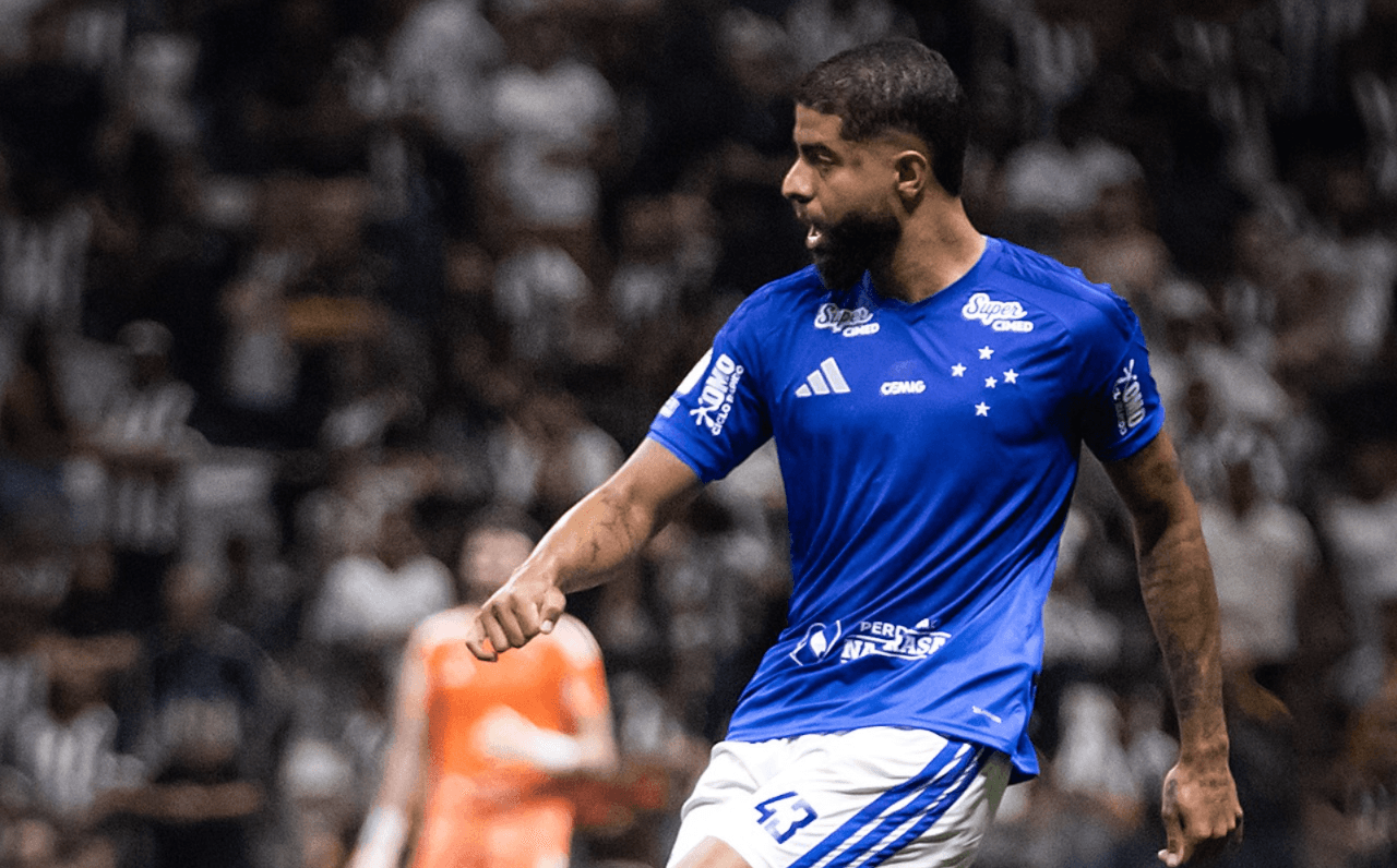 Titular do Cruzeiro sofre lesão e não atuará mais pelo clube em 2026; entenda
