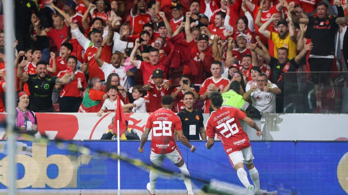 Inter segura pressão, vence e agrava crise no Corinthians