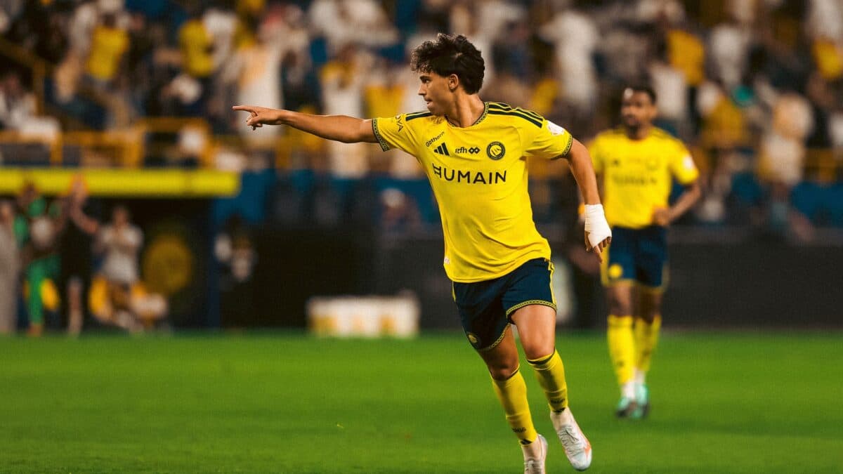 Cristiano Ronaldo perde pênalti e gol sem goleiro em vitória do Al-Nassr