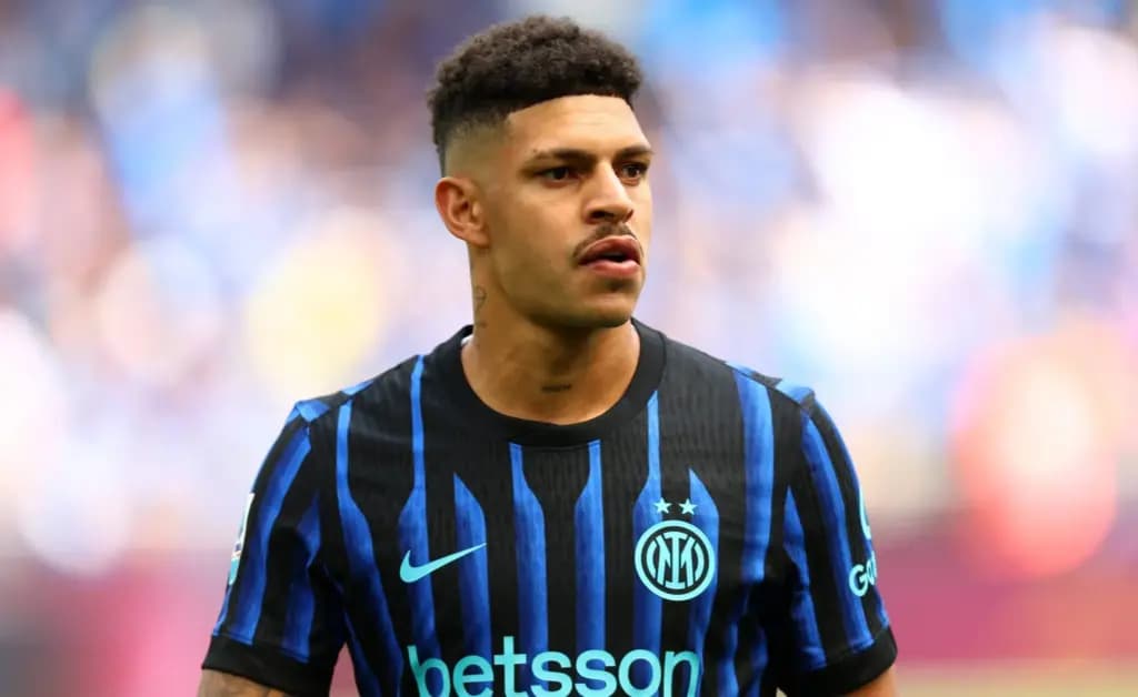 Luiz Henrique recebe apoio de Mancini: ‘Ainda pode crescer’