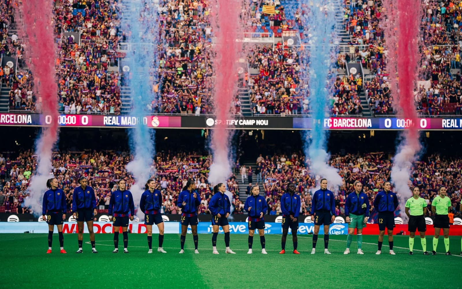 Como o Barcelona transformou o futebol feminino em uma potência esportiva e comercial