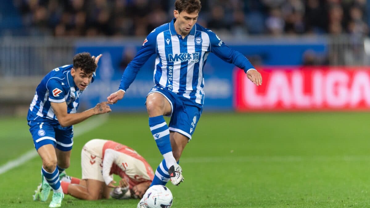 Málaga empata com o Alavés e segue sem vencer no Campeonato Espanhol