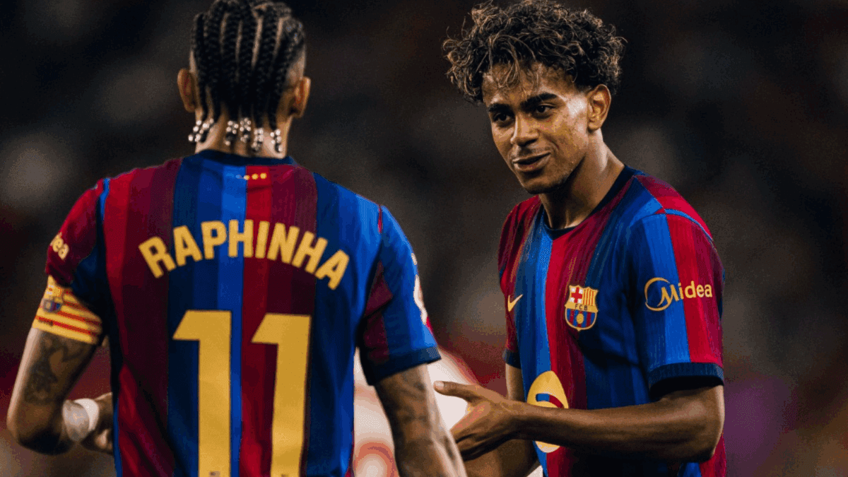 Após Raphinha, Barcelona define novos alvos para renovar contrato