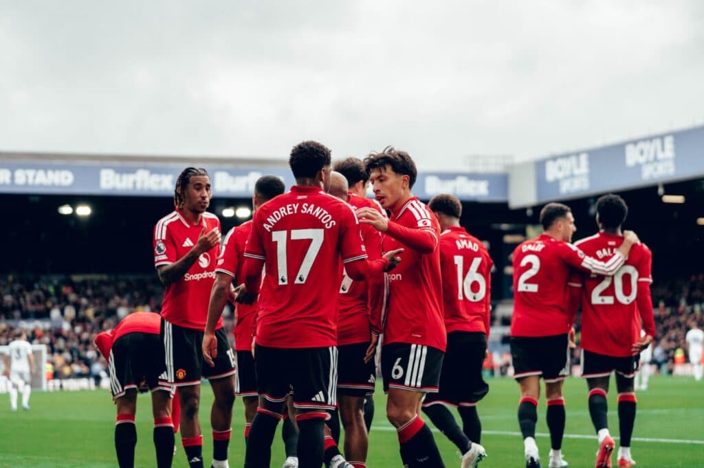 Manchester United proíbe elenco de falar com a imprensa e gera polêmica