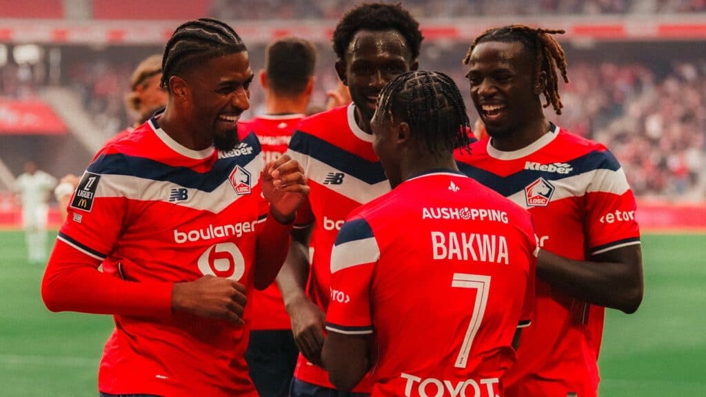 Lille marca no início, resiste ao Le Havre e assume a liderança do Francês