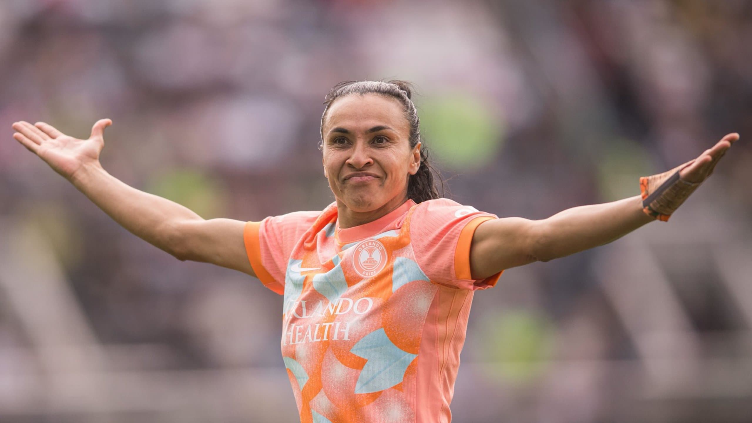 Entenda por que Marta não foi chamada para amistosos da seleção