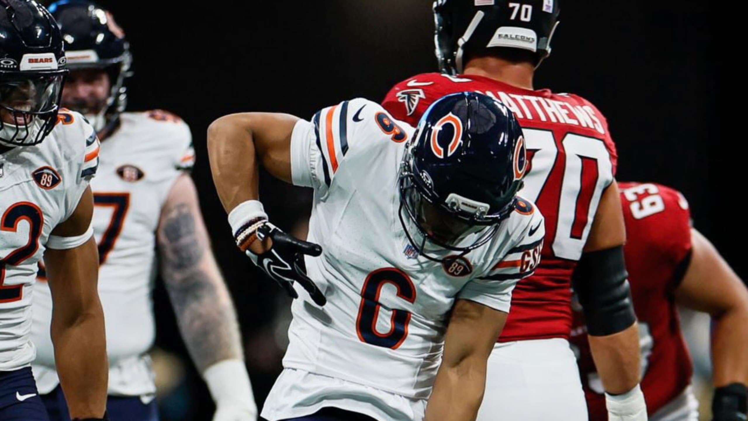 NFL: Chicago Bears vence Atlanta Falcons com dois touchdowns de D’Andre Swift