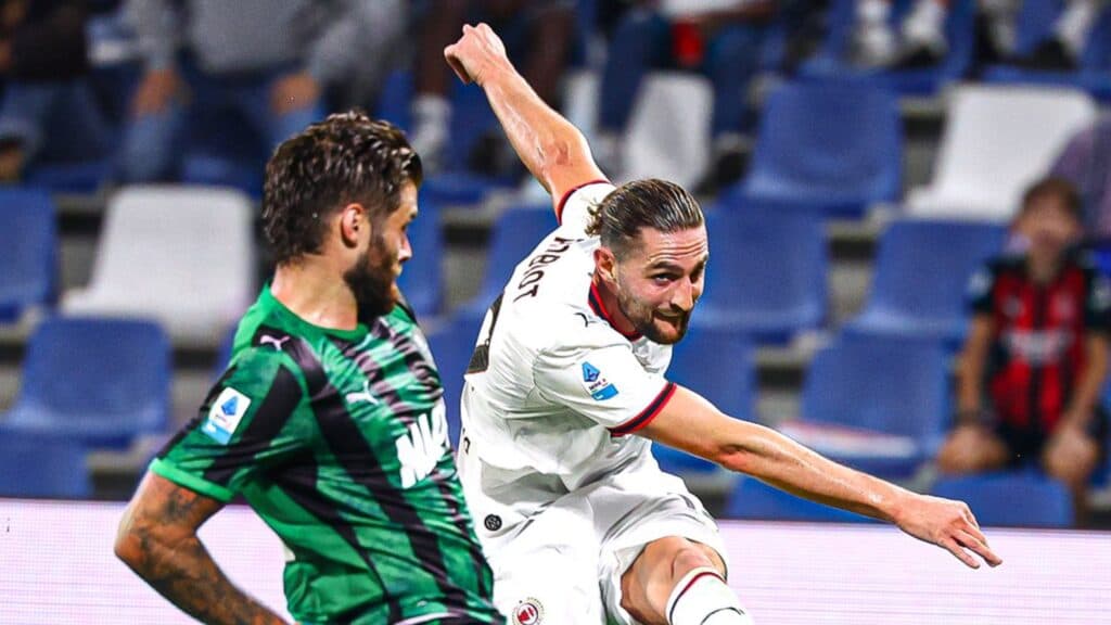 Milan empata com Sassuolo fora de casa e segue invicto