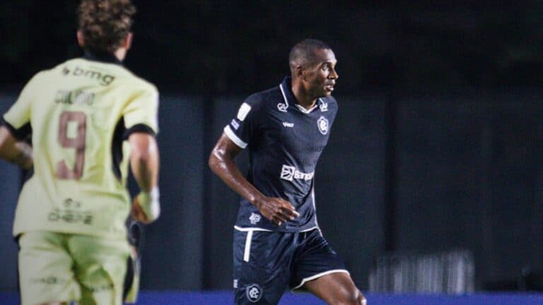 Vasco pressiona, mas para em Marcelo Rangel e empata com o Remo