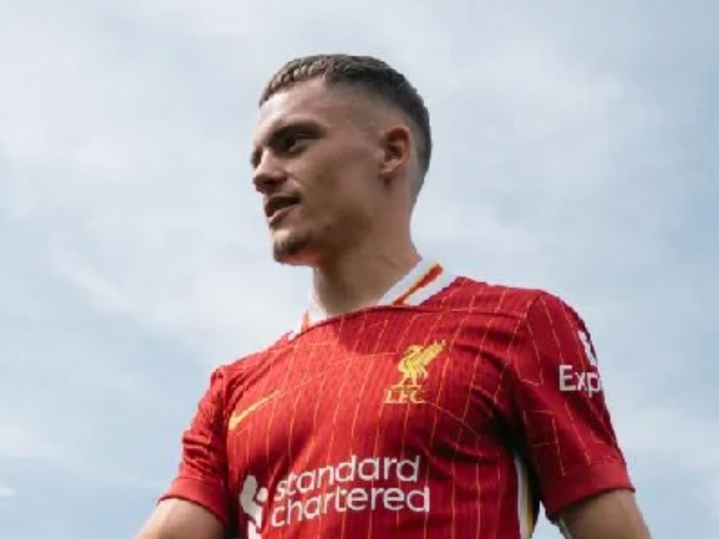 Ídolo do Liverpool pede paciência com Florian Wirtz