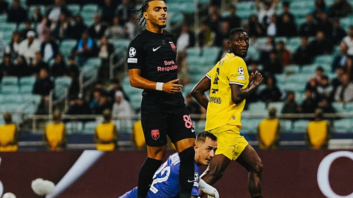 Serhou Guirassy decide, e Borussia Dortmund vence o Sabah em Baku
