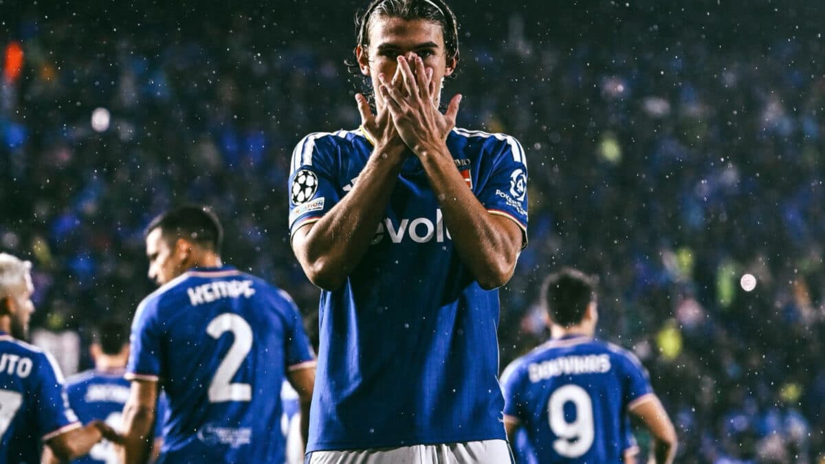 Como se impõe e goleia facilmente o Manchester United