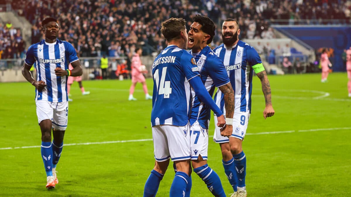 Lech Poznan arranca empate com Sunderland e soma primeiro ponto na Liga Europa