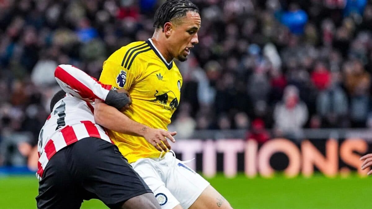 Sunderland empata com o Leeds e segue na lanterna do Campeonato Inglês