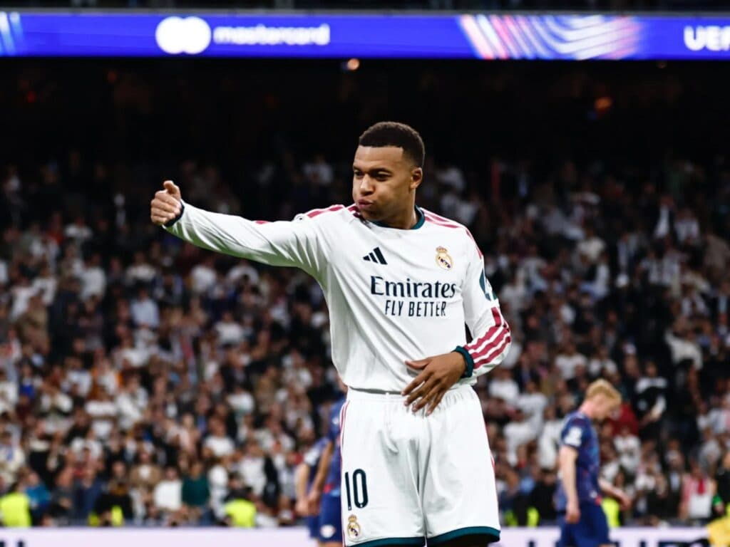 Mbappé supera Yamal e Rodri na véspera da Bola de Ouro