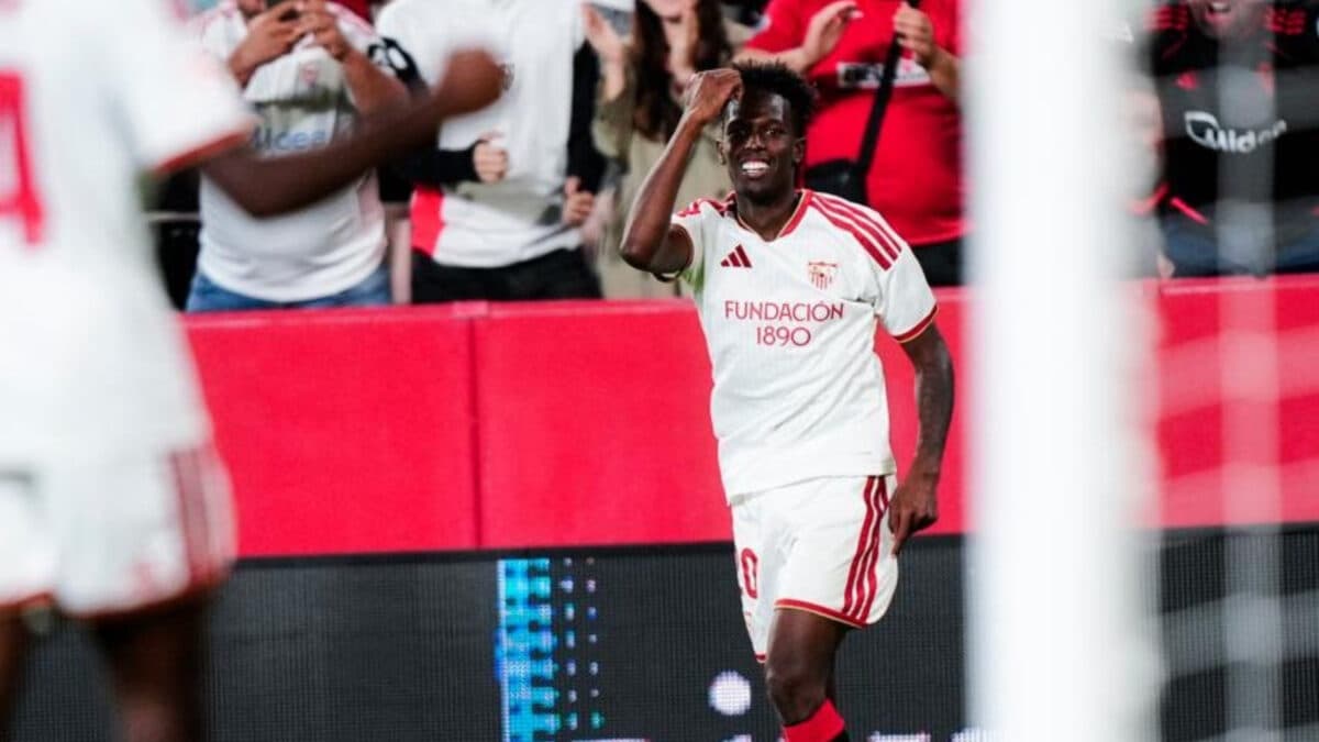Sevilla supera o Osasuna e sobe na tabela do Campeonato Espanhol