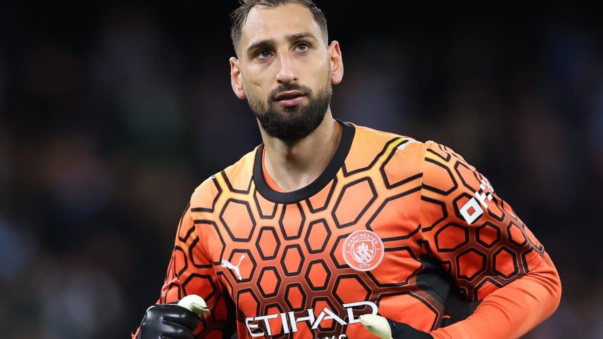 Maresca defende Donnarumma após erros no Manchester City