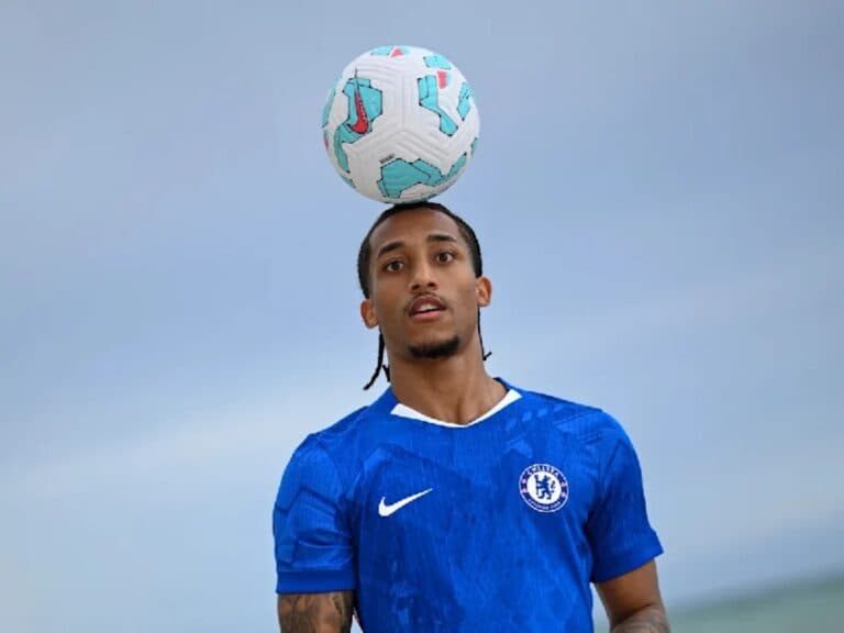 João Pedro sofre lesão na coxa e desfalca o Chelsea