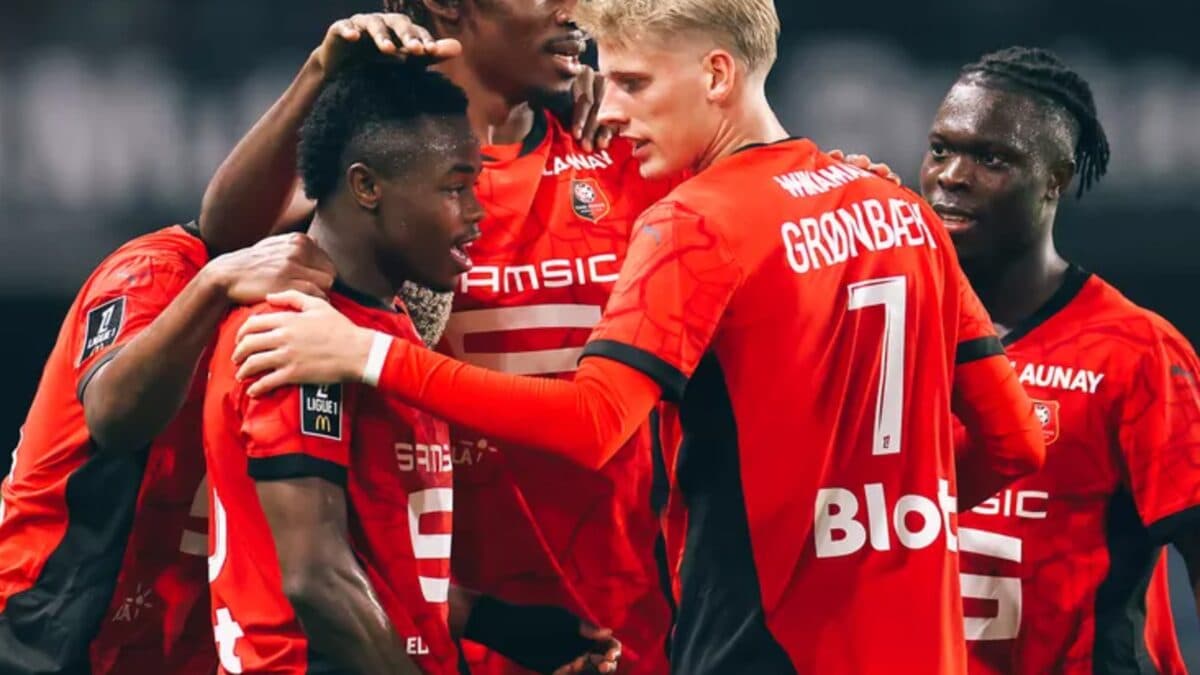 Liga Europa: jogo entre Rennes e Olympiacos é antecipado por segurança