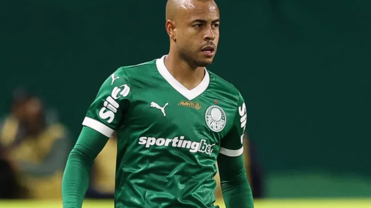 Mayke trata lesão no Palmeiras após rescisão com o Santos