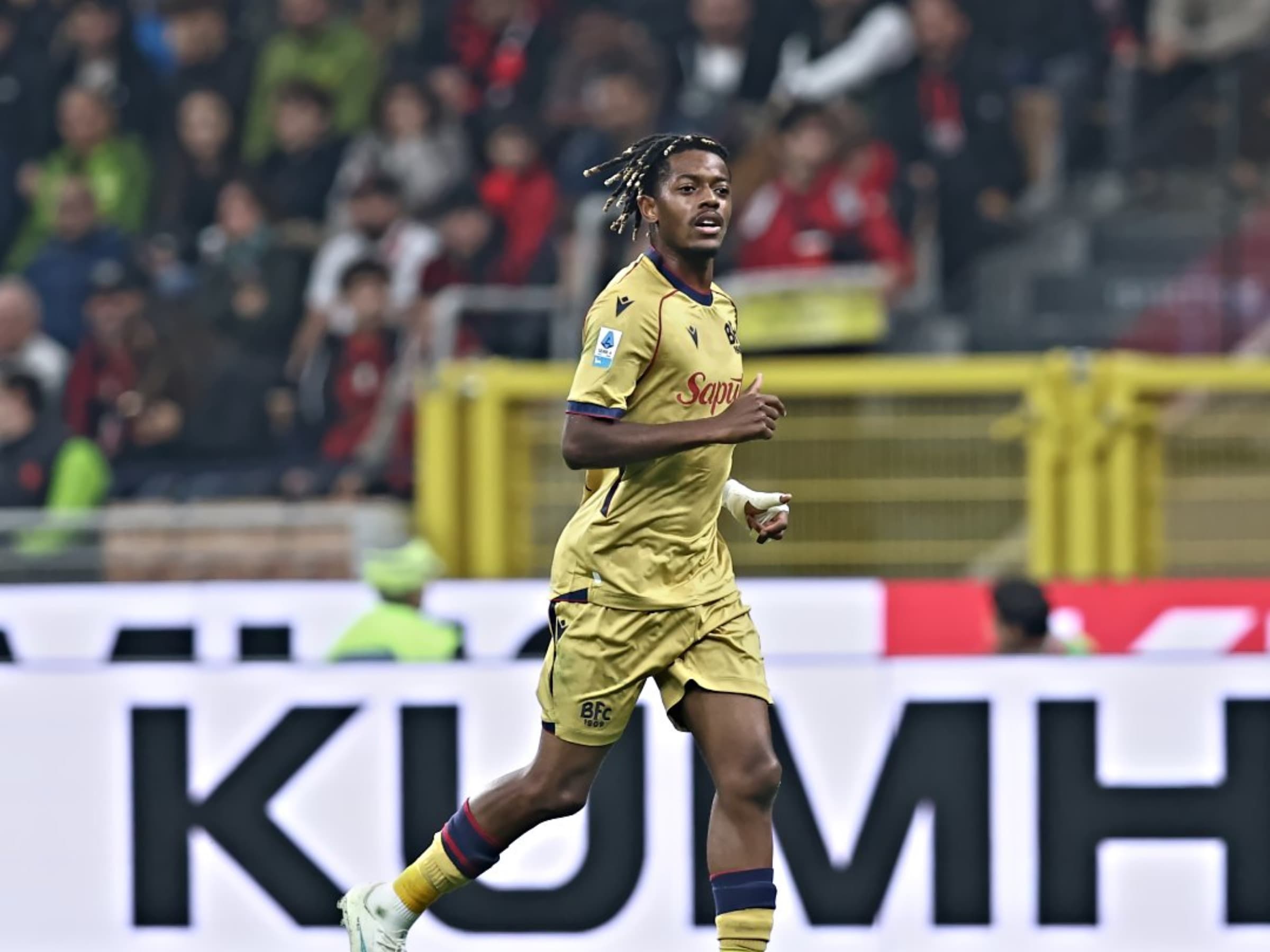 Samuel Mbangula, do Bologna - Foto: Divulgação/Bologna