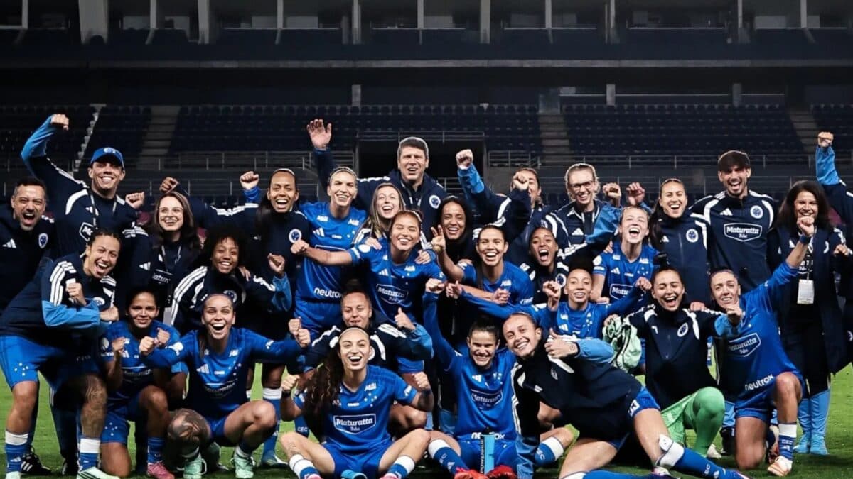 Libertadores Feminina: Corinthians e Cruzeiro garantem final brasileira