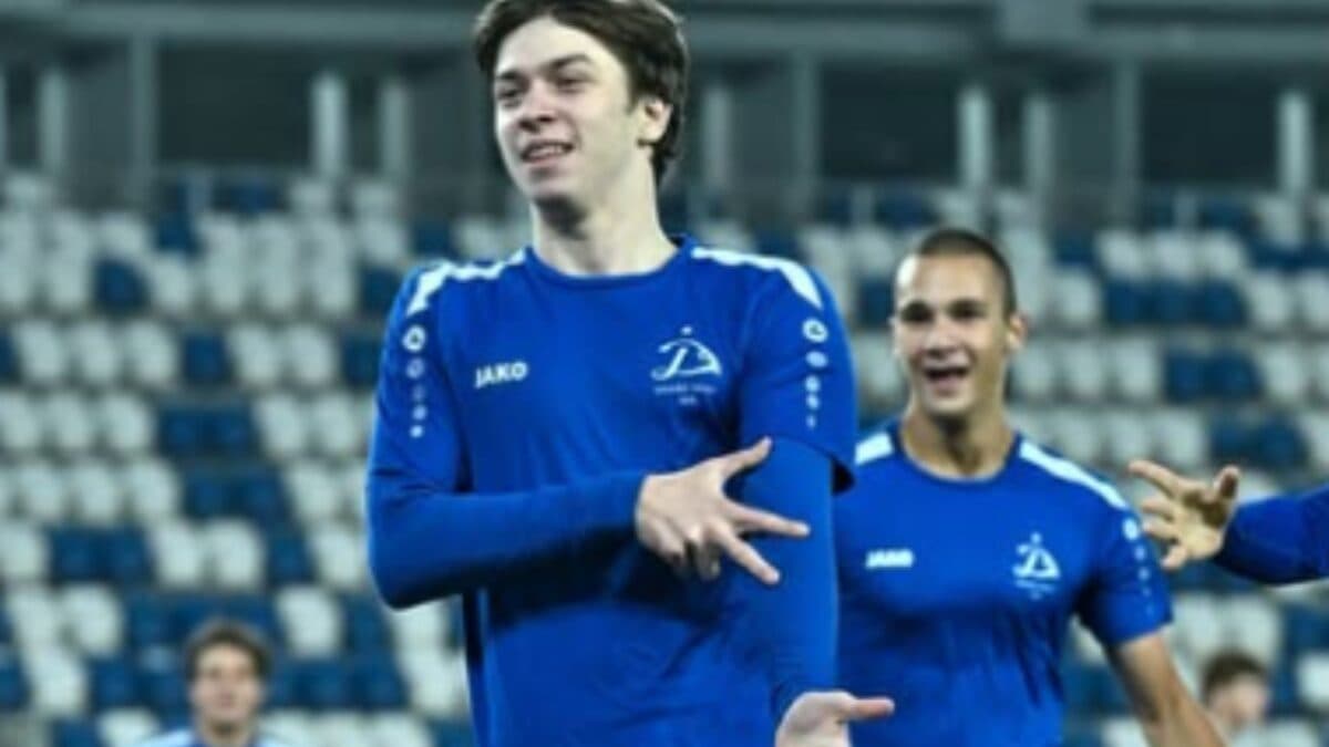 Irmão de Kvaratskhelia brilha na Youth League e homenageia astro do PSG