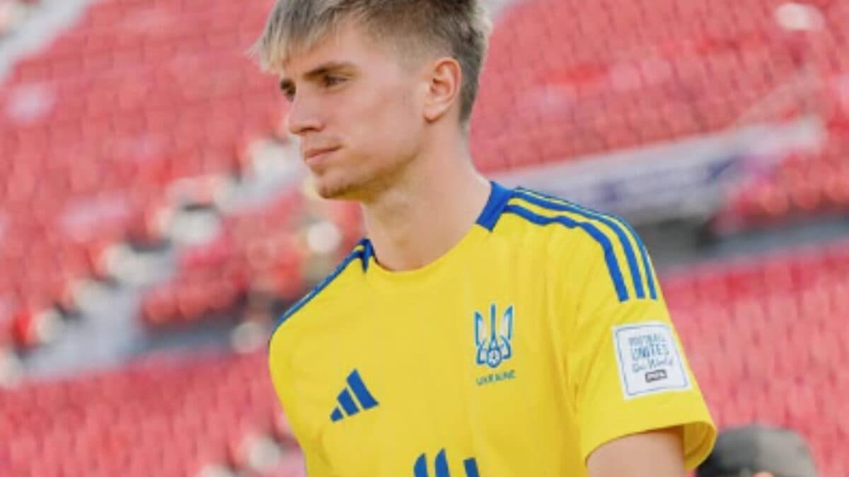 Filho de Shevchenko fecha com time da sétima divisão inglesa