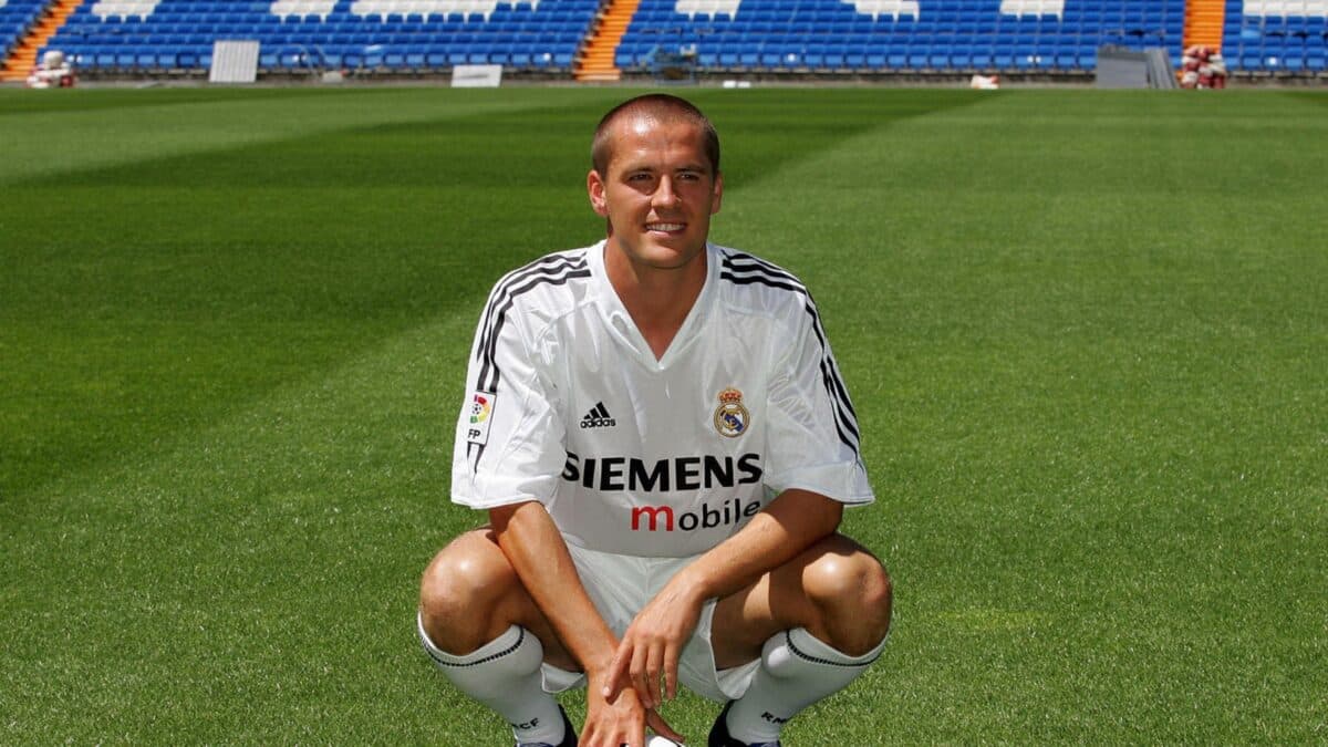 Owen relembra saída para o Real Madrid e aviso em 2004