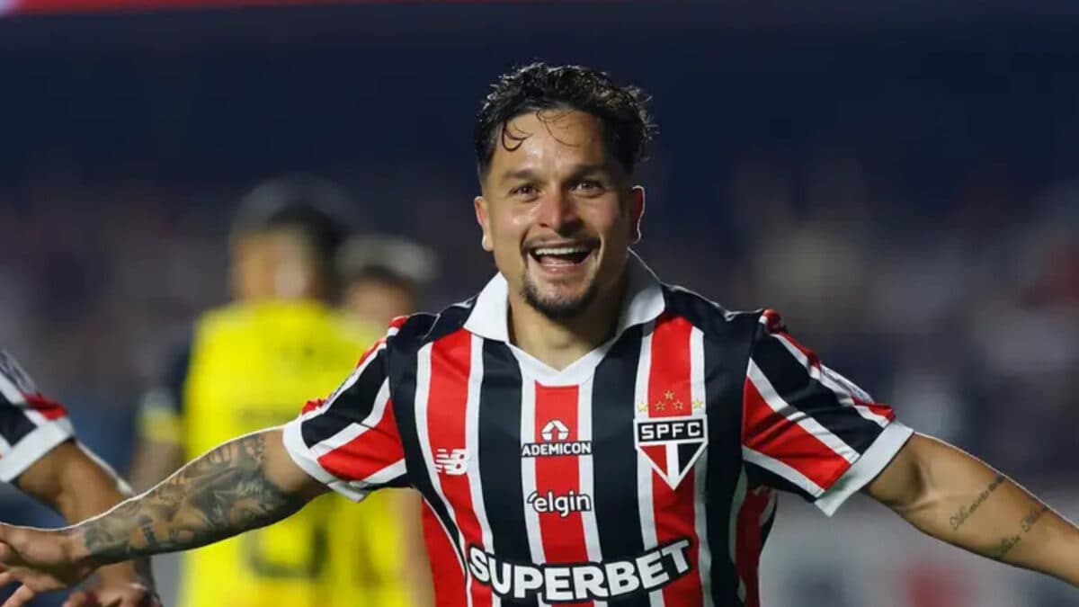São Paulo tem novidades para clássico com o Corinthians