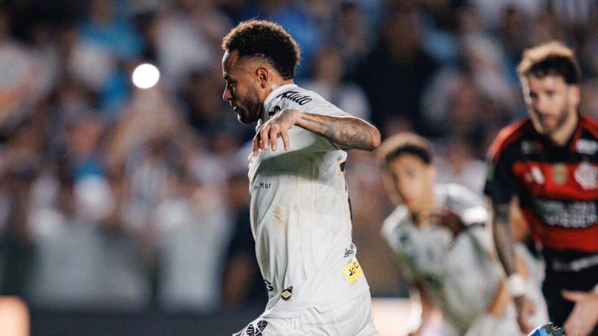 Cuca vê Neymar sem confiança e diz que é cedo para dupla com Coutinho