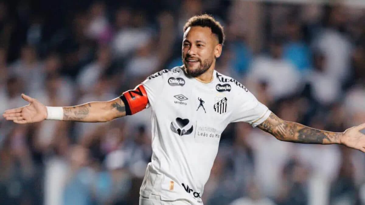 Flamengo critica arbitragem em empate com o Santos: “Marcada por erros graves”