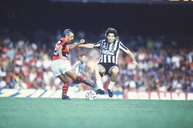 100 Maiores de PLACAR: Júnior, craque em todas, é o 95º