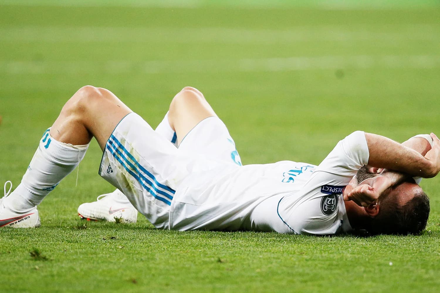 Carvajal fica fora de pré-lista da Espanha e perde terceira Copa seguida