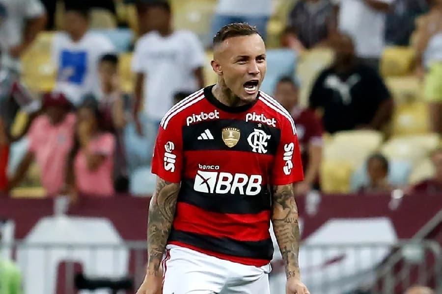 Corinthians quer Cebolinha; Flamengo fará jogo duro no meio do ano