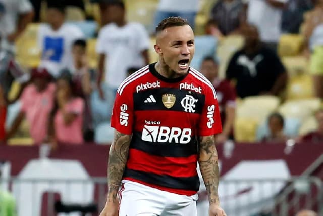 Corinthians quer Cebolinha; Flamengo fará jogo duro no meio do ano