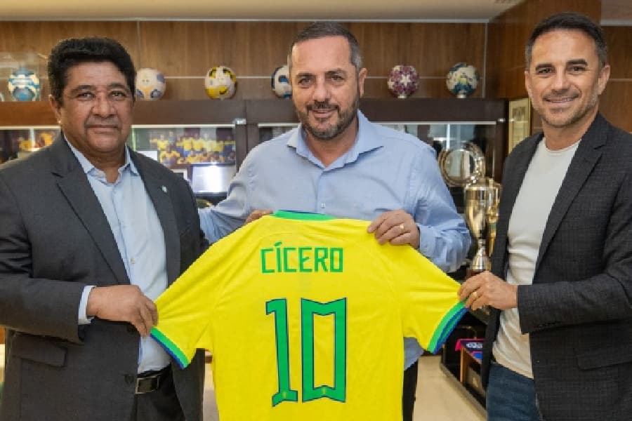 CBF tira dirigente que conquistou 13 títulos no Palmeiras