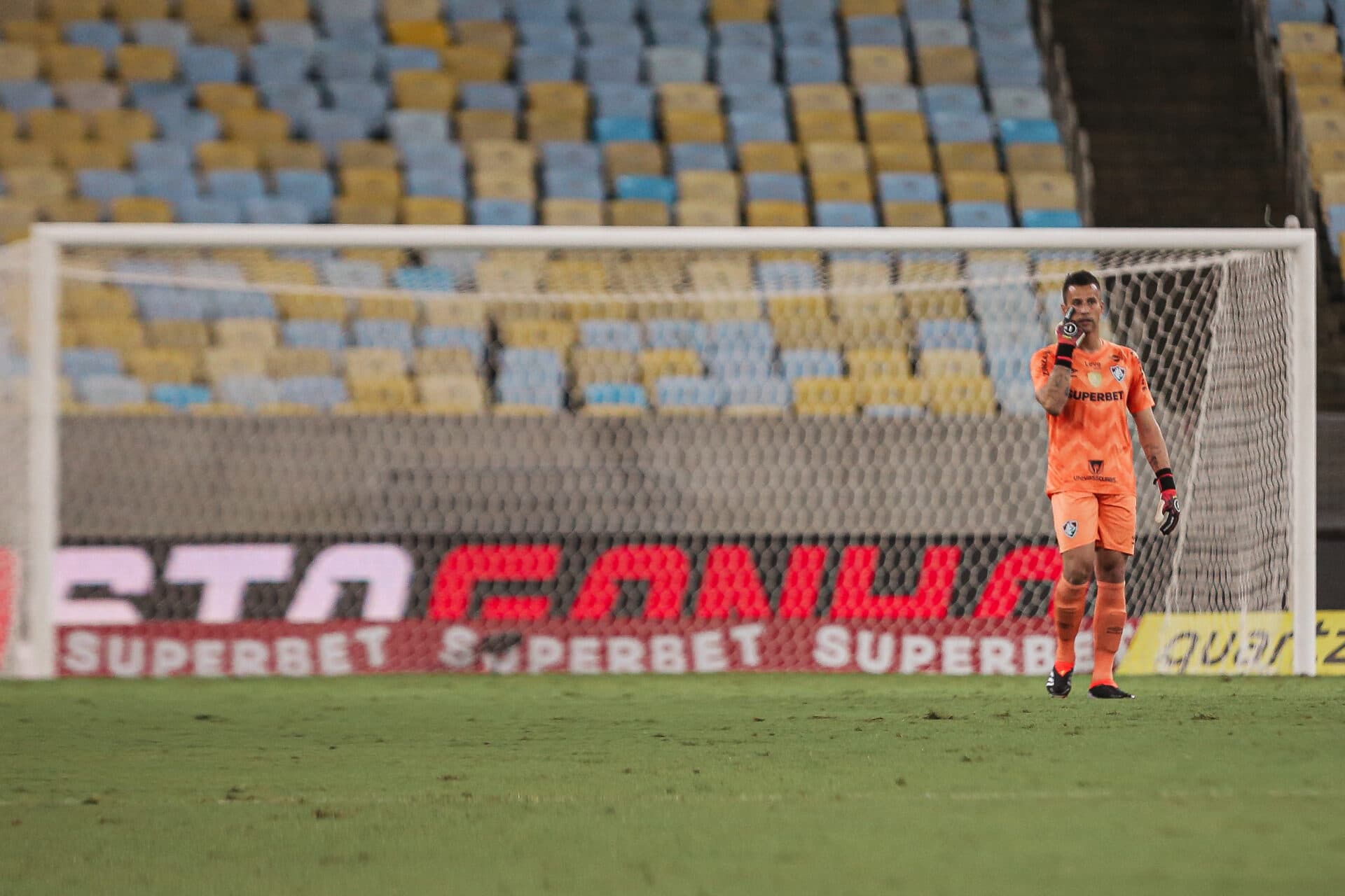 Fábio, do Fluminense, bate dois recordes no Brasileirão 2024