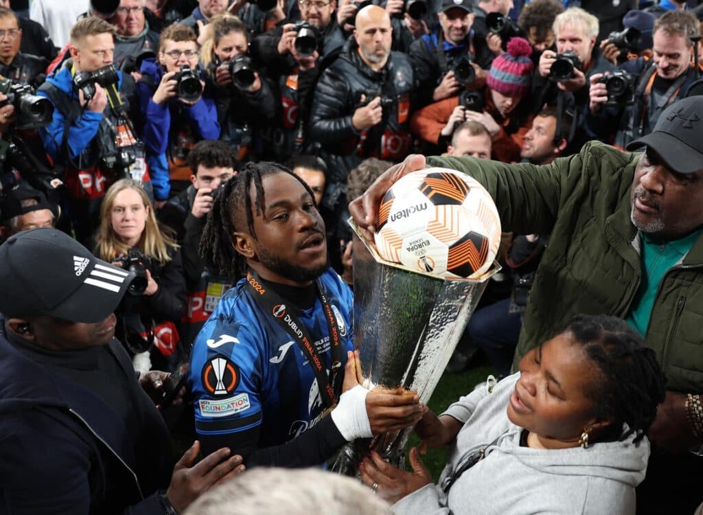 Herói da Atalanta foi campeão mundial pela Inglaterra, mas optou por Nigéria