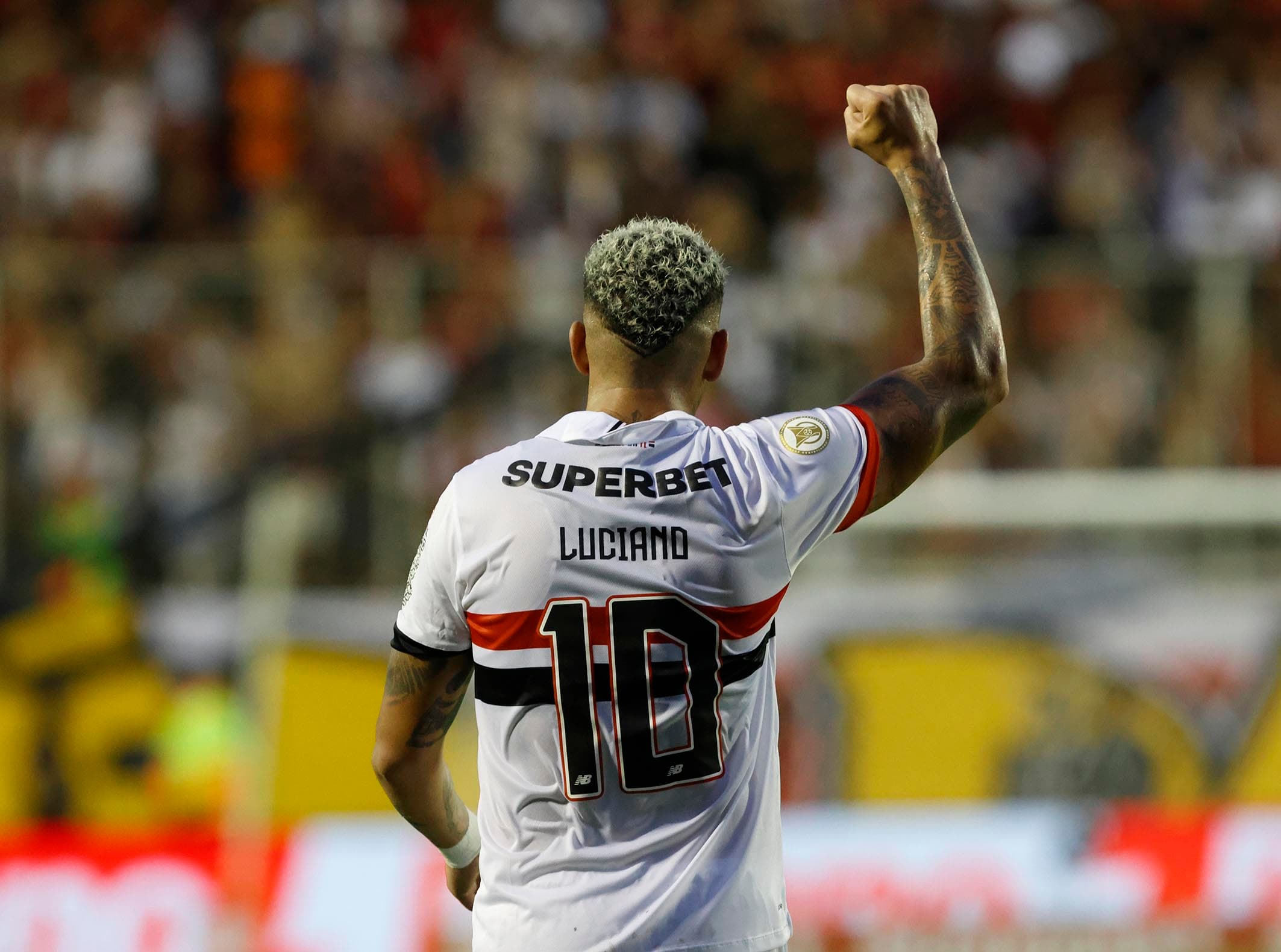 São Paulo mantém embalo com Zubeldía e pega o elevador no Brasileirão