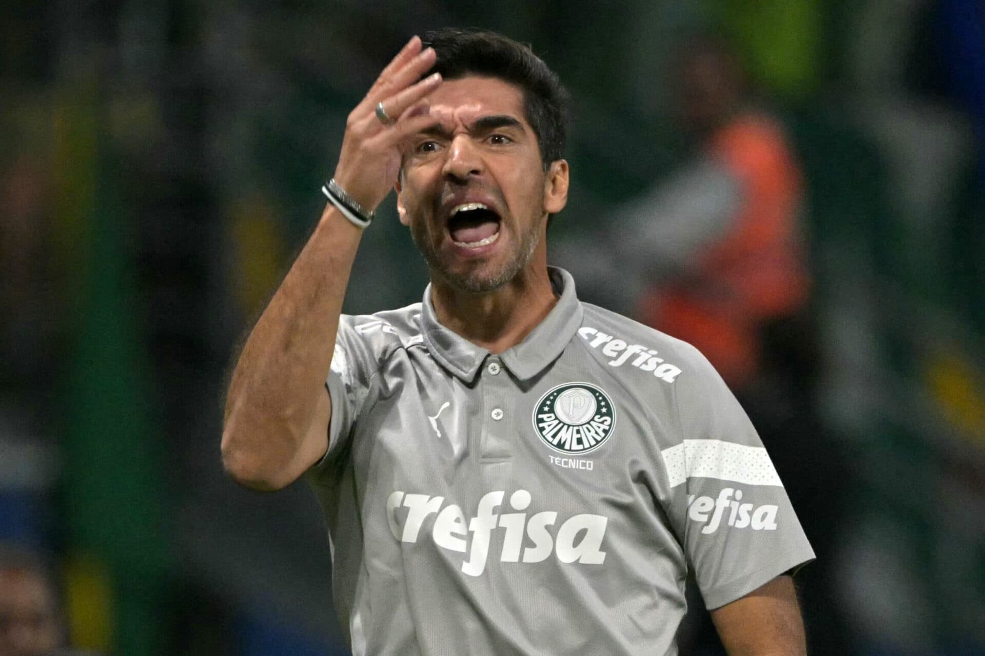 Abel Ferreira amarga 7ª eliminação em casa pelo Palmeiras