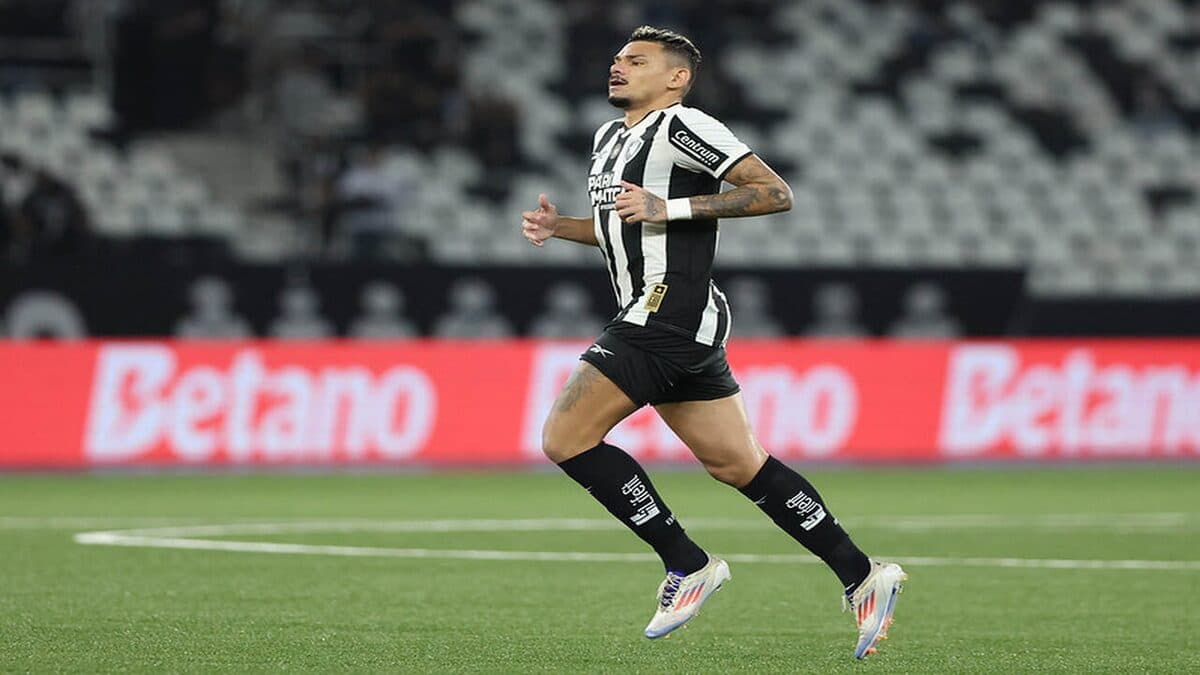 Botafogo avança e jogadores reconhecem as dificuldades