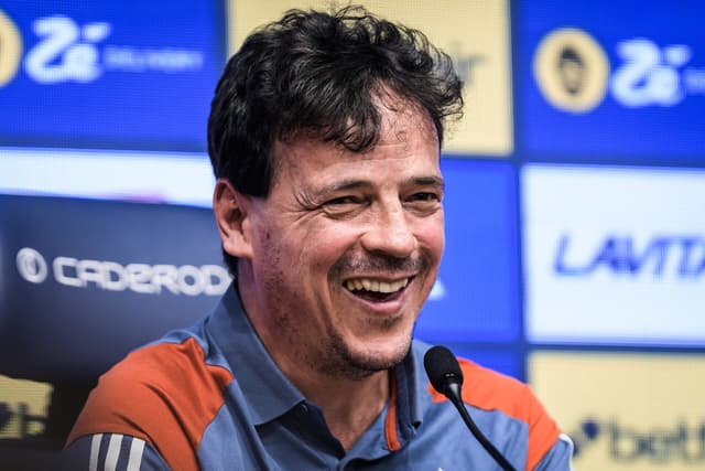 Futebol ao vivo: horários e onde assistir aos jogos de hoje (23/11/2024)