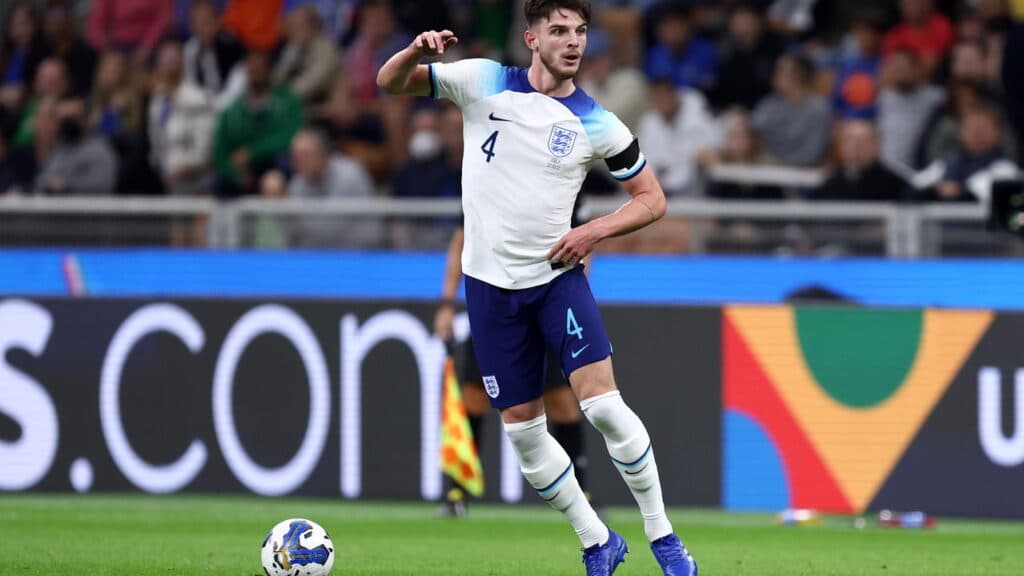 Tuchel define Declan Rice como vice-capitão da Inglaterra