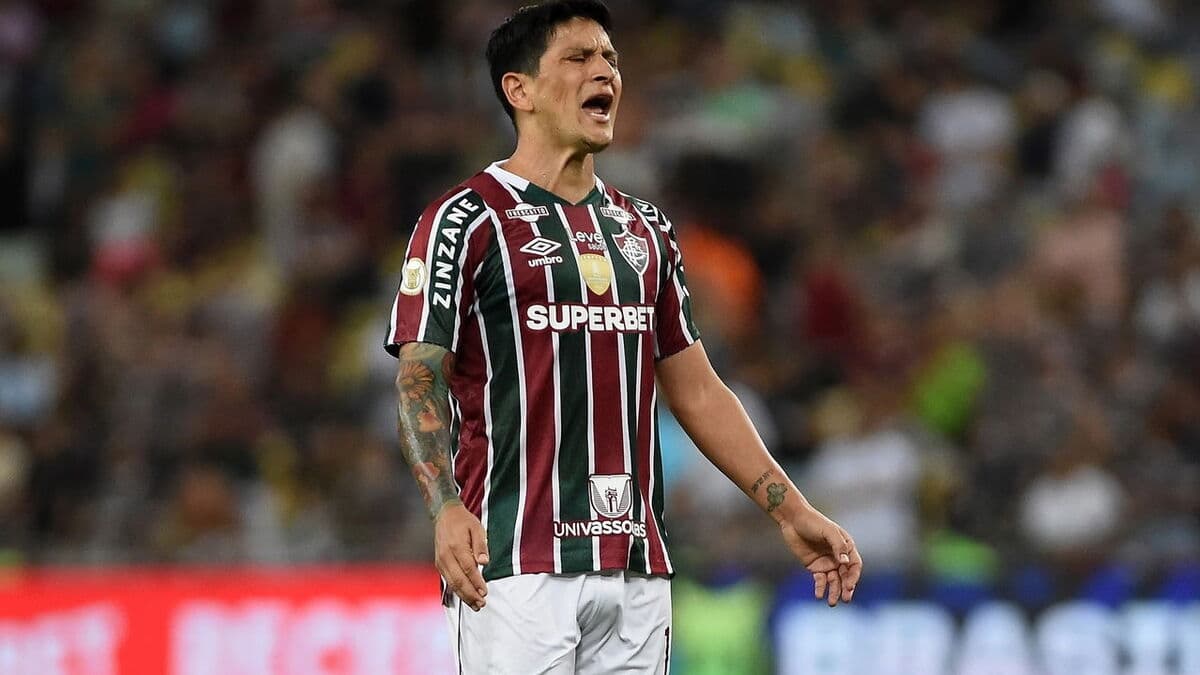 Após ser rei da América, Germán Cano vive ano complicado