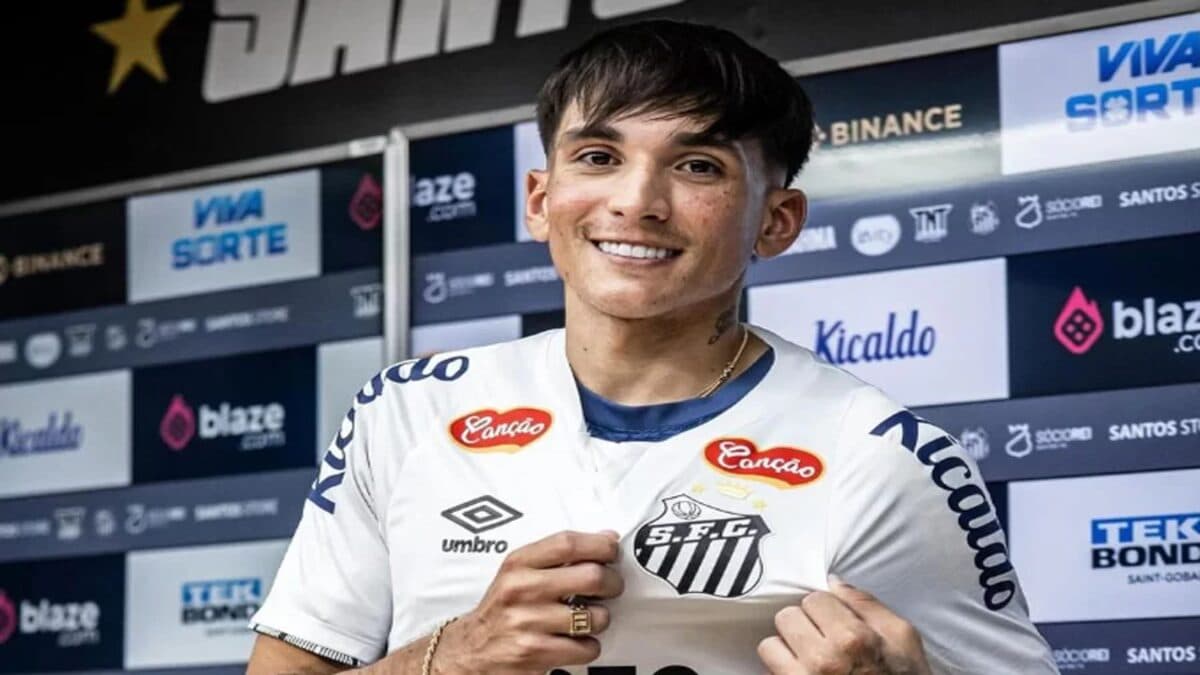 Laquintana vai usar visibilidade do Santos para buscar a seleção