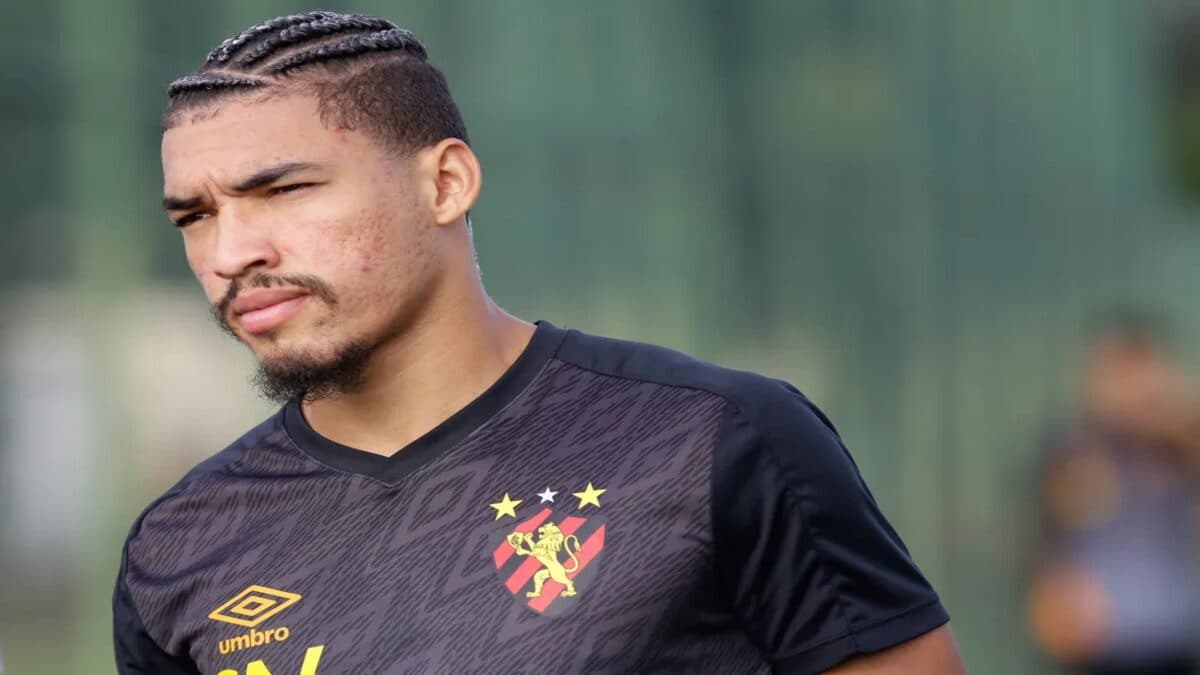 Sport terá que pagar mais de R$ 3 milhões a Adryelson