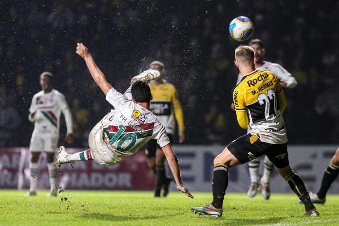 Fluminense x Criciúma: horário, escalações e onde assistir