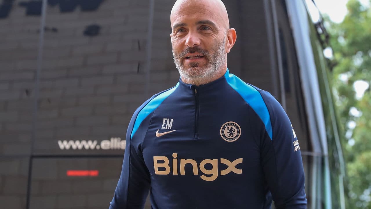 Treinador do Chelsea diz que não está brigando por título